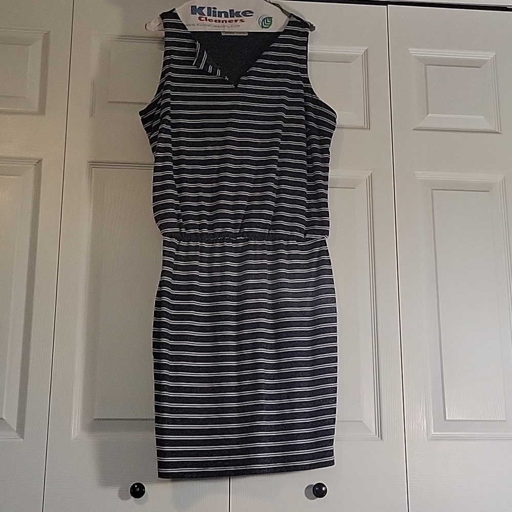 Athleta navy and white striped summer dress, size medium, excellent condition.